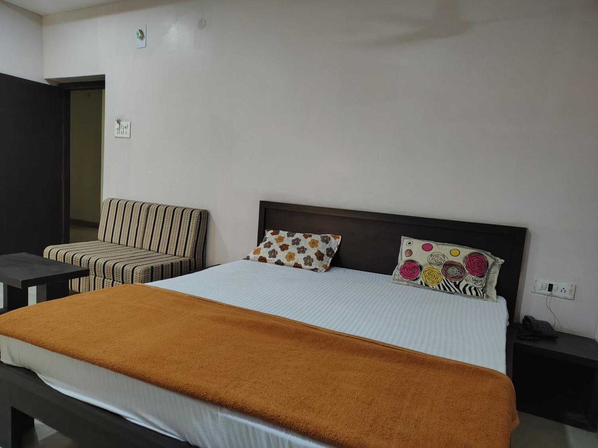 Hotel Indraprasth Balangir Exteriér fotografie